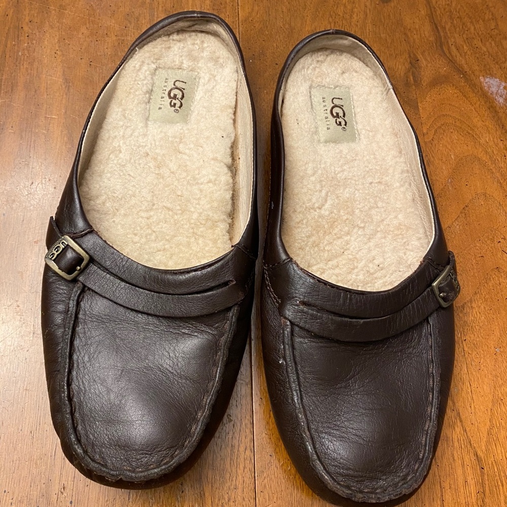Ugg S/N 1645 Driving Moc Mules Womens Size 9 Brown